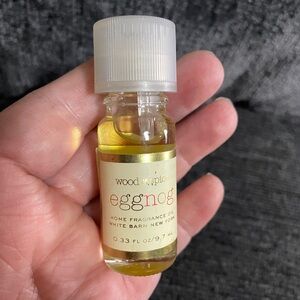 Bath & Body Works Eggnog Home Fragrance Oil .33 fl oz new
